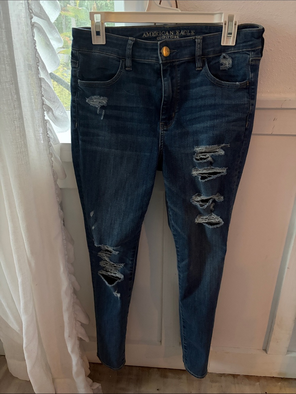 American Eagle Outfitters Navy Ripped Skinny Jeans